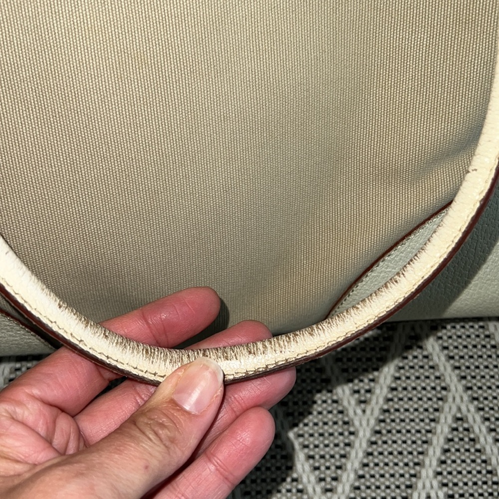 PRADA tote - Picture 7 of 17
